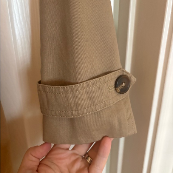 GAP Tan Double-Breasted Trench Coat - Picture 5 of 6